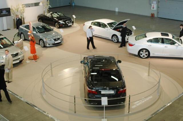 Lietuvoje spalį naujų automobilių parduota 87 proc. daugiau nei pernai