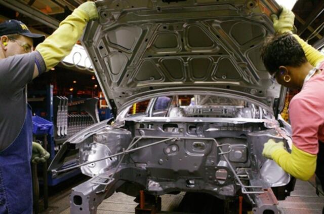 Pakilo "General Motors" akcijų vertė