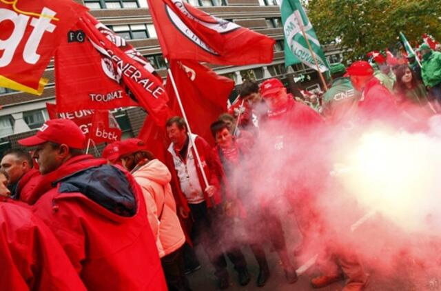 Prancūzijoje tęsiasi protestai prieš pensijų reformą