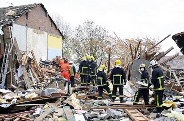 Prie Mančesterio sprogus dujoms sugriauti 4 namai, sužeista 11 žmonių