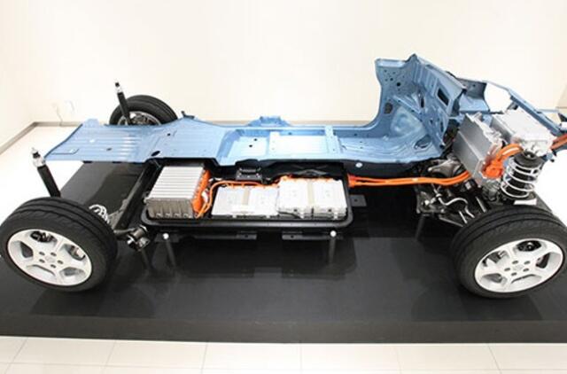 "Renault-Nissan" ir Šiaurės Airija susitarė dėl elektra varomo transporto plėtros