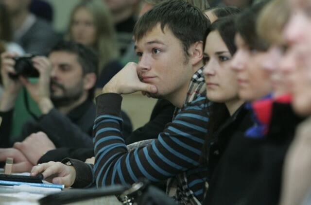 Studentai užplūs Vyriausybę masiniu laiškų protestu