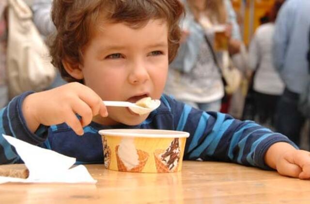 Tyrimas: trečdalis Lietuvos mamų mano, kad jų vaikai mažai valgo