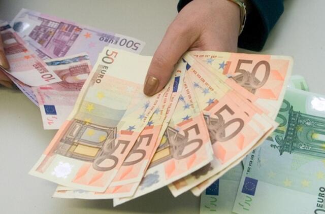 Apgautas automobilį pirkęs senolis