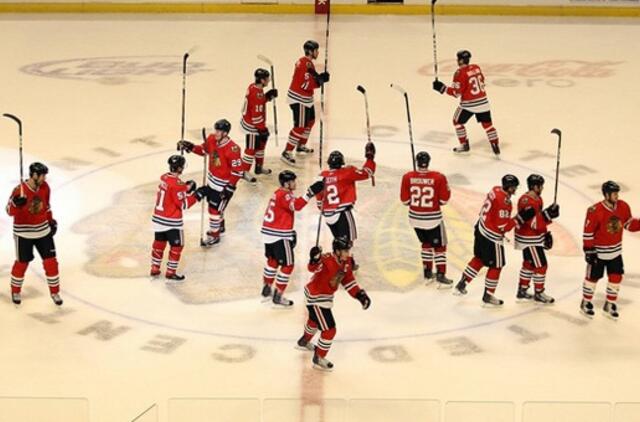 Čikagos ledo ritulininkai iškovojo trečią pergalę iš eilės