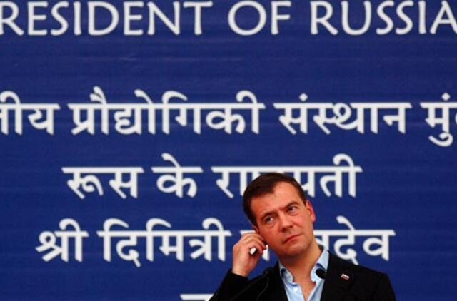 Dmitrijus Medvedevas: Rusijai "nusispjaut" į "WikiLeaks" informaciją