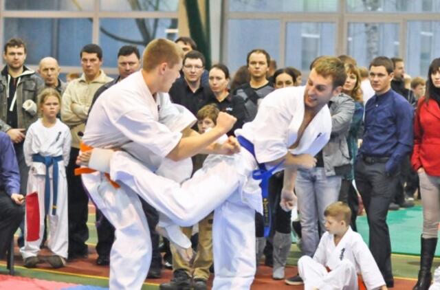 Klaipėdos "Shodan" karatistams – 102 medaliai