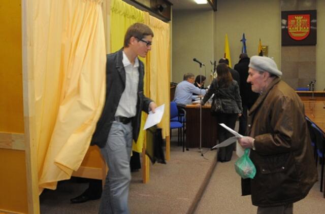 Konstitucinio Teismo prašoma išvados dėl visuomeninių organizacijų teisės dalyvauti savivaldos rinkimuose