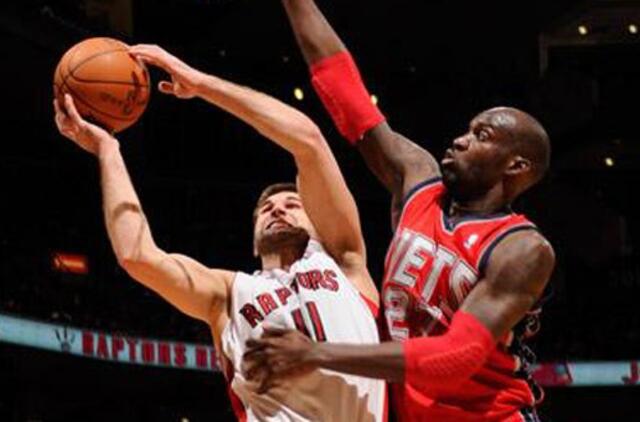 Linas Kleiza prie Toronto "Raptors" pergalės prisidėjo 18 taškų ir 12 atkovotų kamuolių