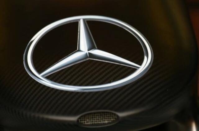 "Mercedes-Benz" pardavimas: per sunkmetį - visų laikų rekordo link