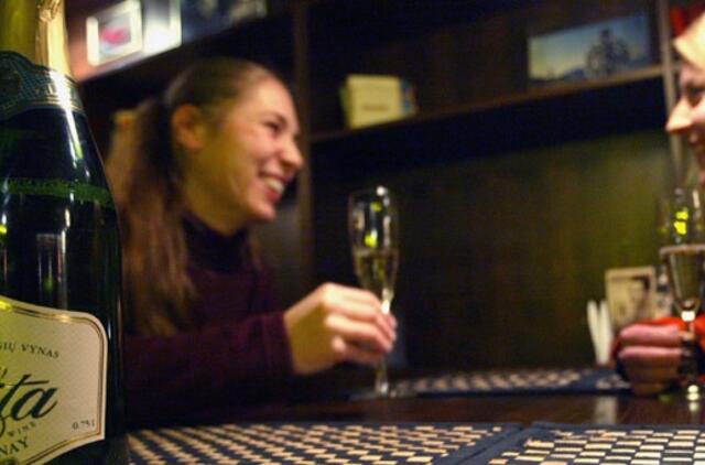 Nepavykęs įsigijimas Serbijoje žemyn tempia "Alitą“