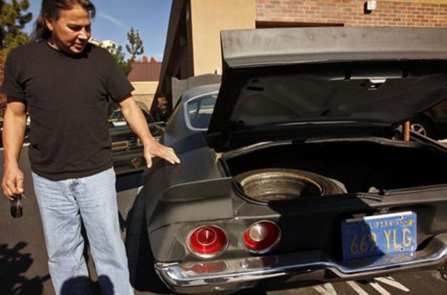 Pavogtas "Chevrolet Camaro" atsirado po 27 metų