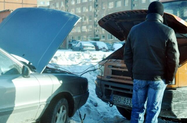 Šalčiai atginė vairuotojus pas servisų meistrus