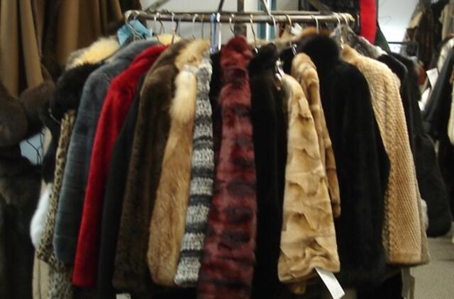 Vagys išnešė kailinius