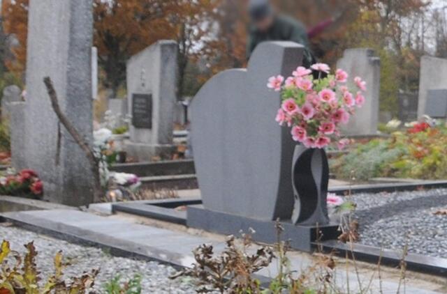 Vagys toliau drumsčia amžinąją ramybę