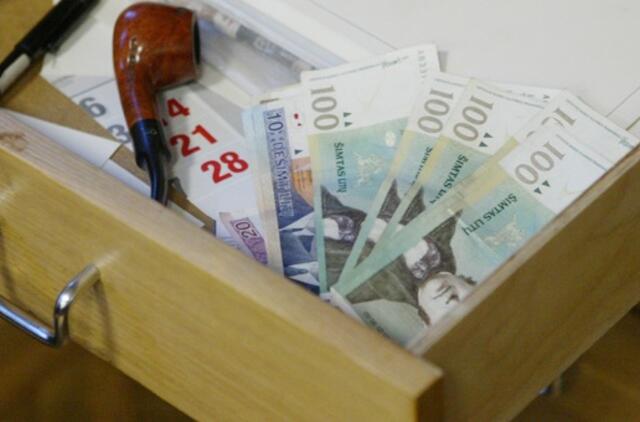 Valstybės biudžeto projektas: pajamos ir išlaidos iš esmės nesikeičia