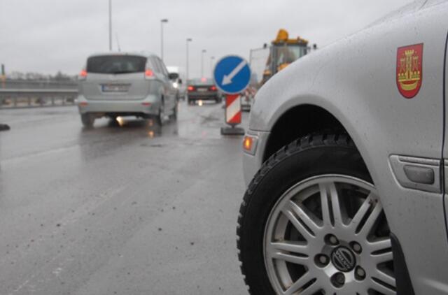 Valstybės įmonių ir įstaigų automobiliai – tik tarnybos reikmėms