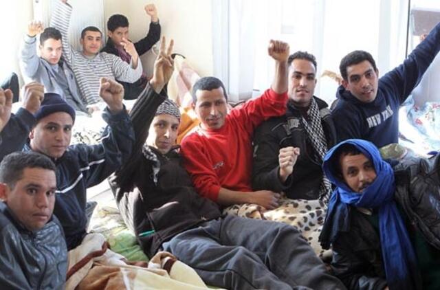 Daugiau kaip 200 imigrantų Graikijoje pradėjo bado streiką