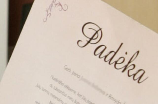 Padėkos kyšininkavimu įtariamas policijos pareigūnas negaus