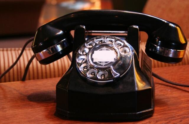 Telefoninių sukčių "verslu" užsiėmė kaliniai