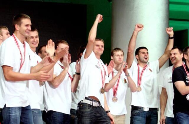 Visuomenei reikšmingų įvykių sąrašas nebus pildomas