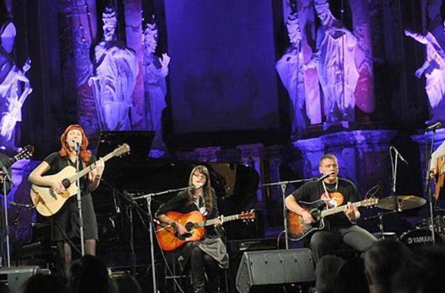 Visuomenei reikšmingų įvykių sąrašo nepildys