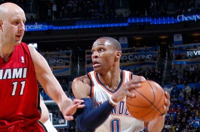 Žydrūnas Ilgauskas per rungtynes su "Thunder" pelnė 8 taškus