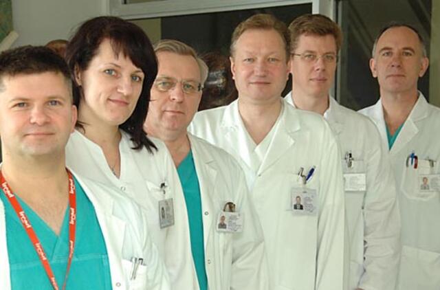 Abdominalinės chirurgijos specialistai iššūkių nebijo