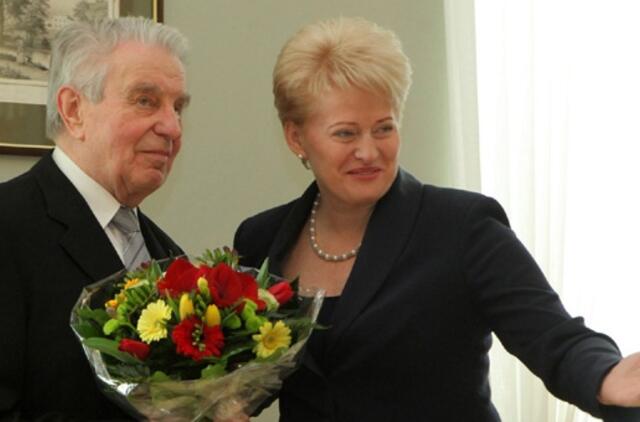 Dalia Grybauskaitė: netekome žmogaus, tituluoto Lietuvos sąžine