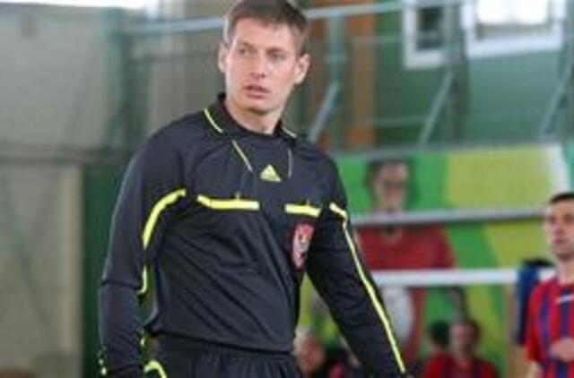 FIFA arbitro kategorija suteikta Sergejui Slyvai