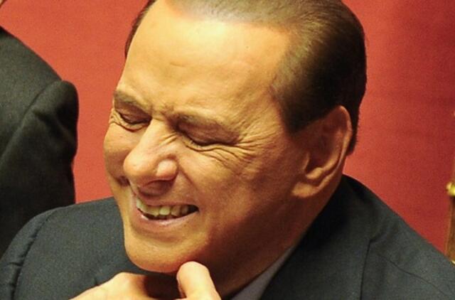 Netrukus gali pasirodyti nuogo Italijos premjero Silvio Berlusconio nuotraukos