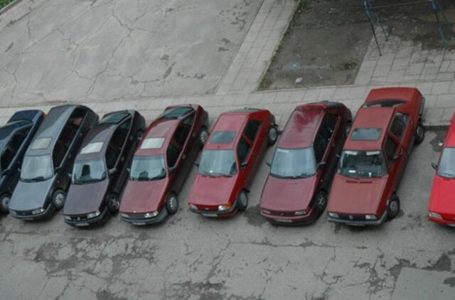 Panevėžyje demaskuotas šimtus automobilių pirkėjų galėjęs apgauti tariamas jų pardavėjas