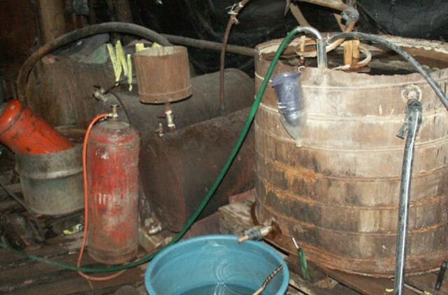 Šilutės rajone įkliuvo naminės degtinės gamintojas