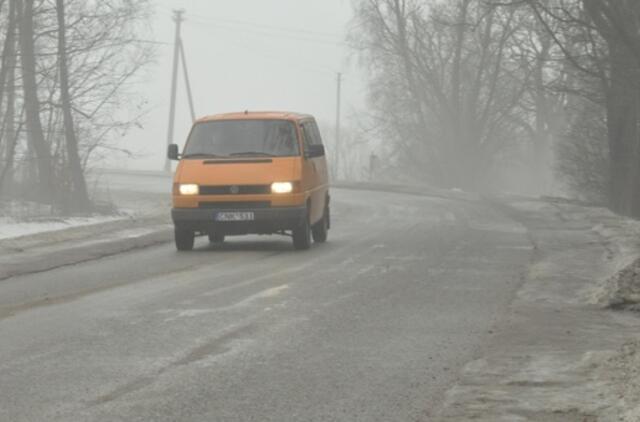 Vairuotojams: pagrindinių kelių būklė sudėtingesnė tik rytiniuose rajonuose