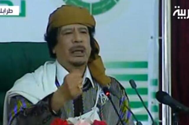 Dmitrijus Medvedevas Libijos lyderį paskelbė nepageidaujamu asmeniu