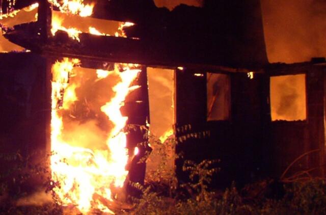 Gaisruose nukentėjo du žmonės