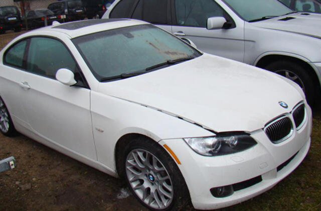 Į Klaipėdą iš Niujorko atplukdyta vogta mašina