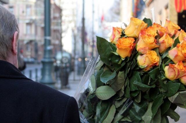 Kovo 8-oji: vardadieniai, dangaus kūnai, istorija