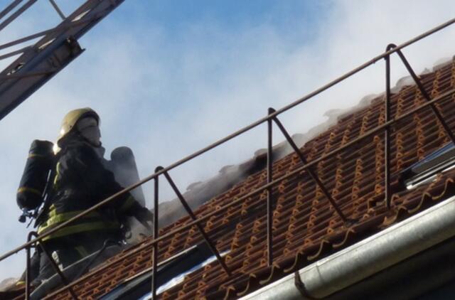 Per dieną gaisruose nukentėjo du žmonės