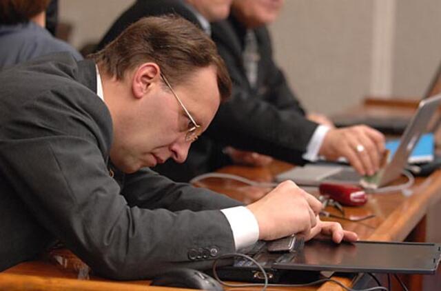 Vietoje darbo - ant bačkos