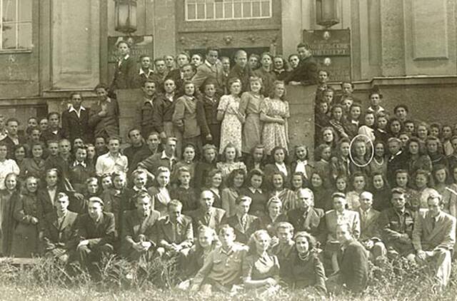 Klaipėdos akvarelės: namai ir žmonės (194)