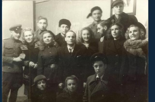 Klaipėdos akvarelės: namai ir žmonės (195)