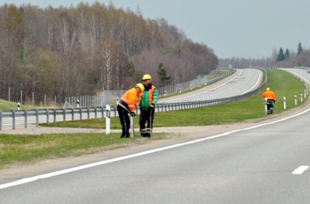 Vėtra kelininkams "pripūtė" nuostolių