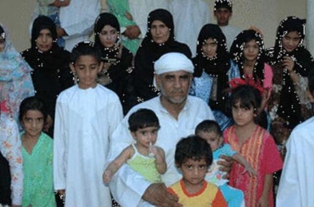 90 vaikų turintis tėvas veda 18-ąjį kartą