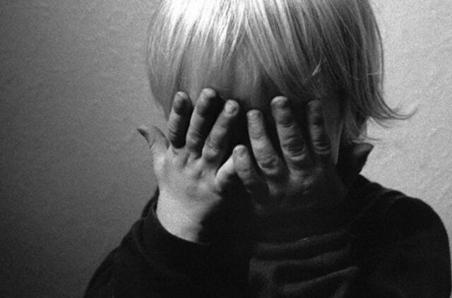 Girta motina įtariama sužalojus dukrą