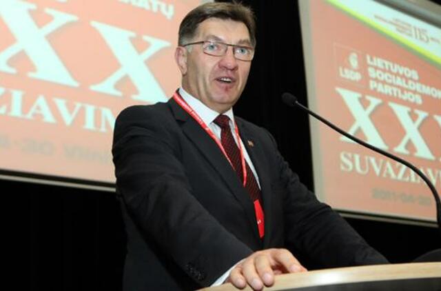 LSDP pirmininku perrinktas Algirdas Butkevičius