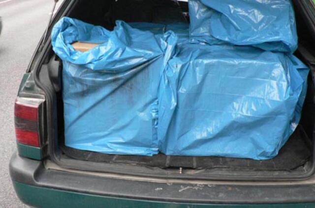 Įkliuvo kontrabandinių rūkalų gabentojas