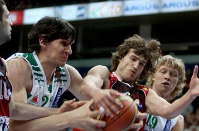 Lietuvos krepšinio lygos čempionate kovos 12 klubų