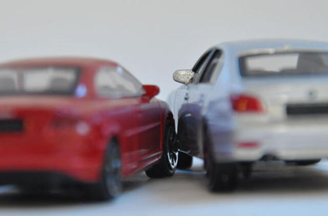 Nauja mada - abejotinos avarijos