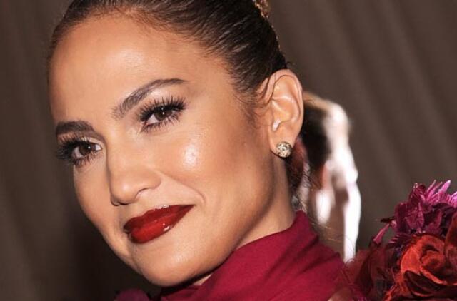 Jennifer Lopez už apsilankymą Ukrainos milijardieriaus dukters vestuvėse bus atseikėtas milijonas